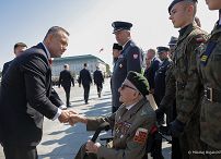 013_32_Karol_Nawrocki_Swieow_Wojska_Polskiego_Zmiana_Warty_20250815_MB1_8882.jpg