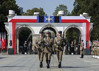 24_Karol_Nawrocki_Swieow_Wojska_Polskiego_Zmiana_Warty_20250815_MWB11668.jpg