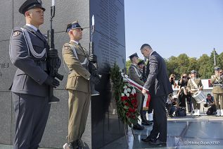 34_Karol_Nawrocki_Swieow_Wojska_Polskiego_Zmiana_Warty_20250815_MB1_8916.jpg