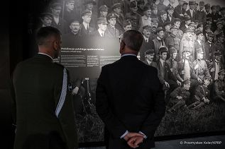 005_Minister_Slawomir_Cenckiewicz_otwarcie_Muzeum_Bitwy_Warszawskiej_1920_roku_Ossow_20250816_PK1_7580.jpg