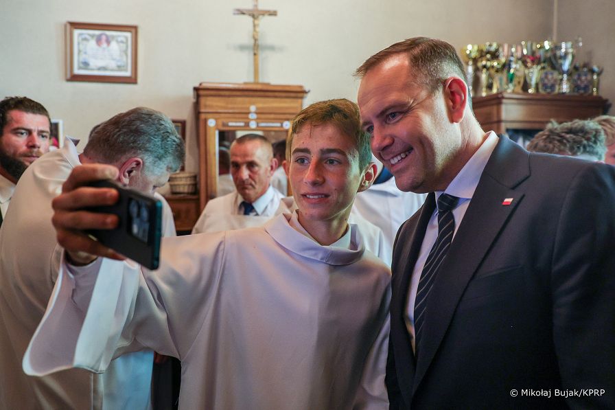 010_a_Prezydent_Karol_Nawrocki_Godziszow_20250817_MWB28262.jpg