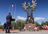 001_Prezydent_Karol_Nawrocki_pomnik_Rzezi_Wolynskiej_20250817_MWB27971.jpg