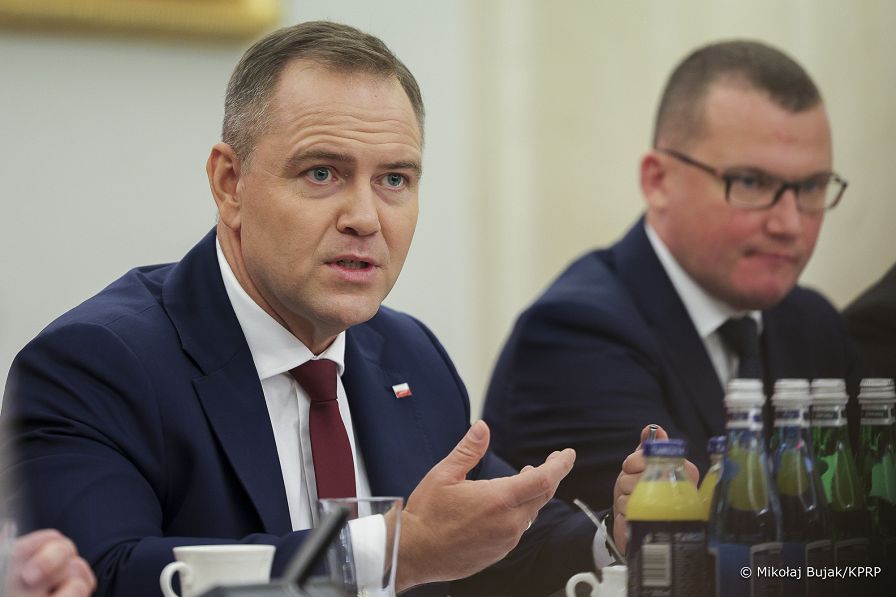 09_Karol_Nawrocki_spotkanie_doradcow_20250818_MWB29861-1.jpg