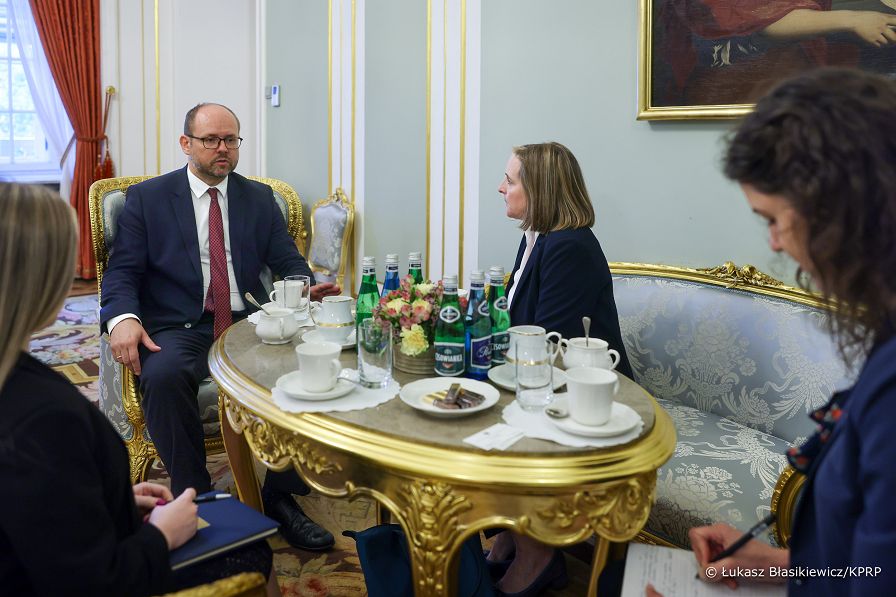 003_Minister_Marcin_Przydacz_Spotkanie_Ambasador_Kanady_20250818_LB_18822.jpg