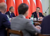 007_Prezydent_Karol_Nawrocki_posiedzenie_Rady_Gabinetowej_20250827_MWB20312.jpg