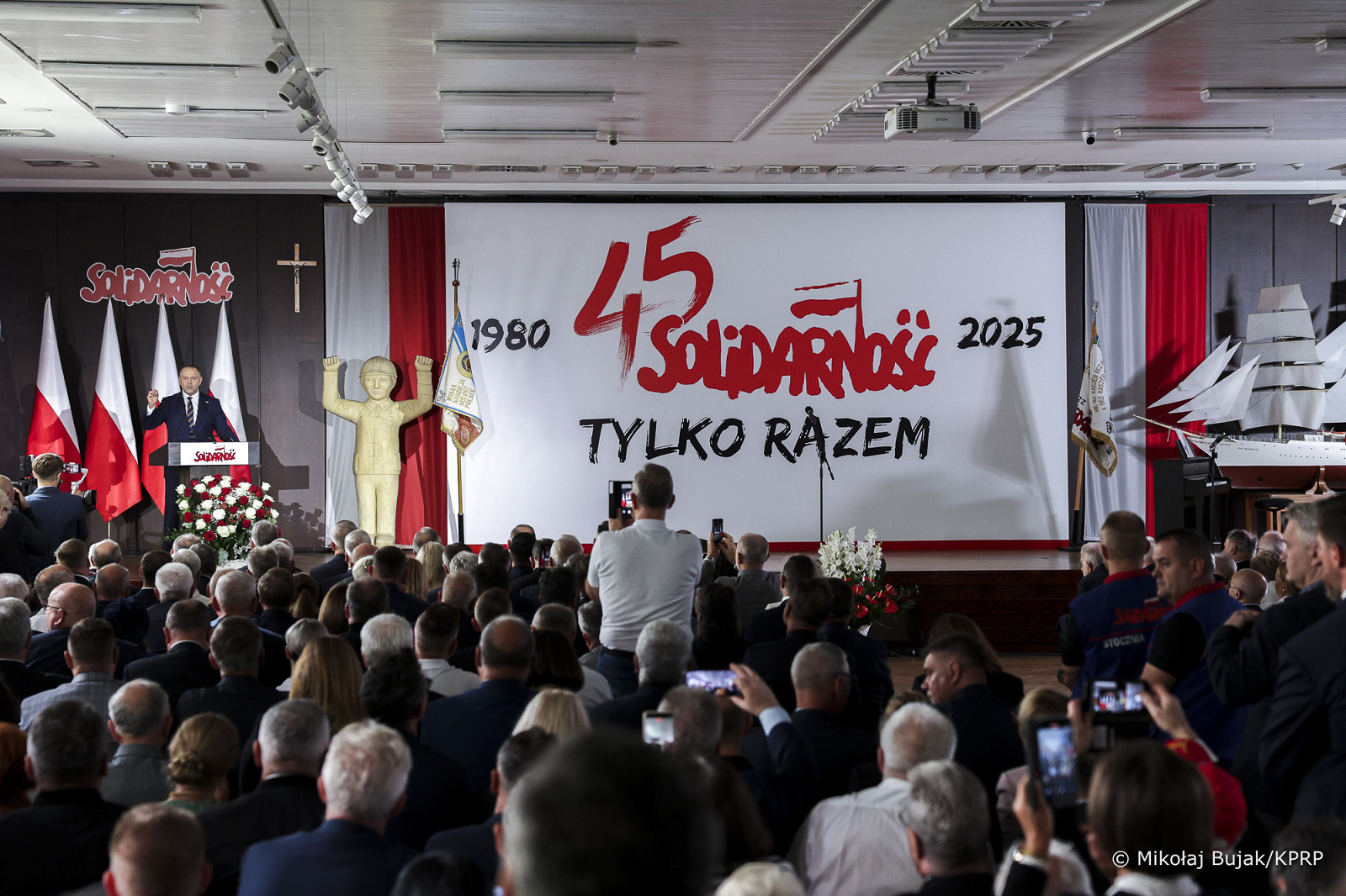17_Karol_Nawrocki_Uroczyste_posiedzenie_Zarzadu_Regionu_Gdanskiego_NSZZ_Solidarnosc_20250831_MWB13105.jpg [652.48 KB]
