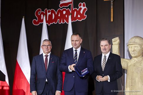18_Karol_Nawrocki_Uroczyste_posiedzenie_Zarzadu_Regionu_Gdanskiego_NSZZ_Solidarnosc_20250831_1S5A2459_1.jpg