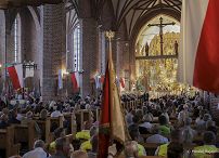 55_Karol_Nawrocki_zlozenia_kwiatow_na_Bramie_Nr_2_Stoczni_Gdanskiej _20250831_MWB15113.jpg