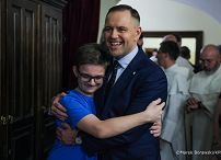 011_Karol_Nawrocki_Marta_Nawrocka_Apel_Jasnogórski_05-08-2025_MB1_3314.jpg.JPG