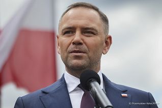 08_Andrzej_Duda_tablica_pamiatkowa_Woli_rocznica_81_Powstania_Warszawskiego_20250801_PK2_7185.jpg
