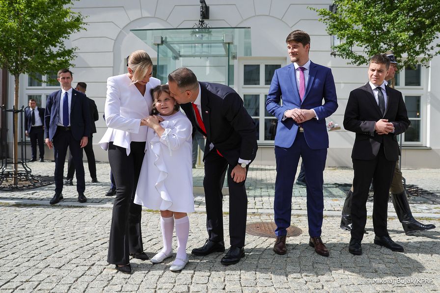026_a_b_Prezydent_Karol_Nawrocki_Prezydentowa_Marta_Nawrocka_Zamek_Krolewski_20250806_MWB26770.jpg