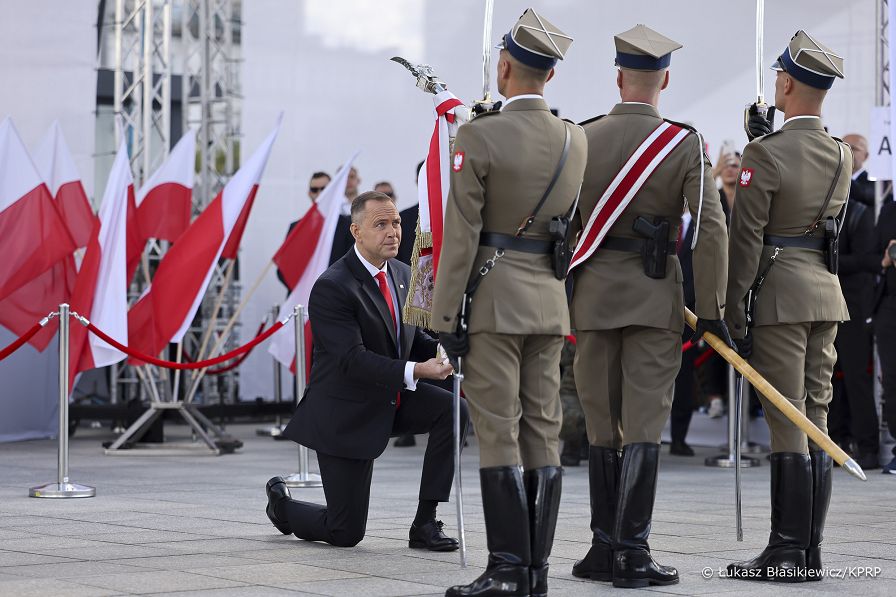 14_Karol_Nawrocki_przejecie_zwierzchnictwa_nad_silami_zbrojnymi_GNZ_20250806_LB_27327.jpg