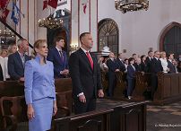 06_Karla_Nawrocki_Msza_za_Ojczyzne_20250806_MWB24532.jpg