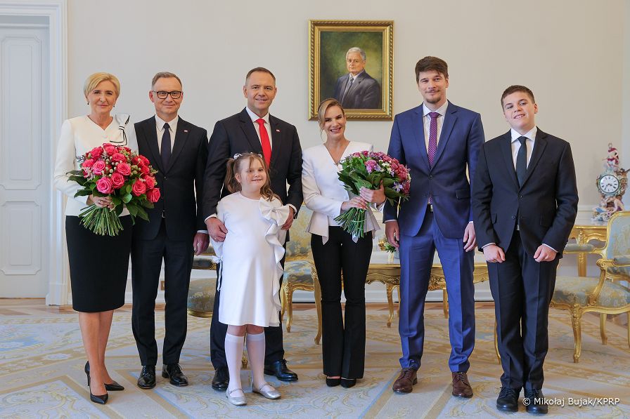030_Prezydent_Karol_Nawrocki_Prezydentowa_Marta_Nawrocka_Zamek_Krolewski_20250806_MWB27025.jpg