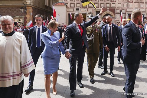 03_Karla_Nawrocki_Msza_za_Ojczyzne_20250806_MWB24453.jpg
