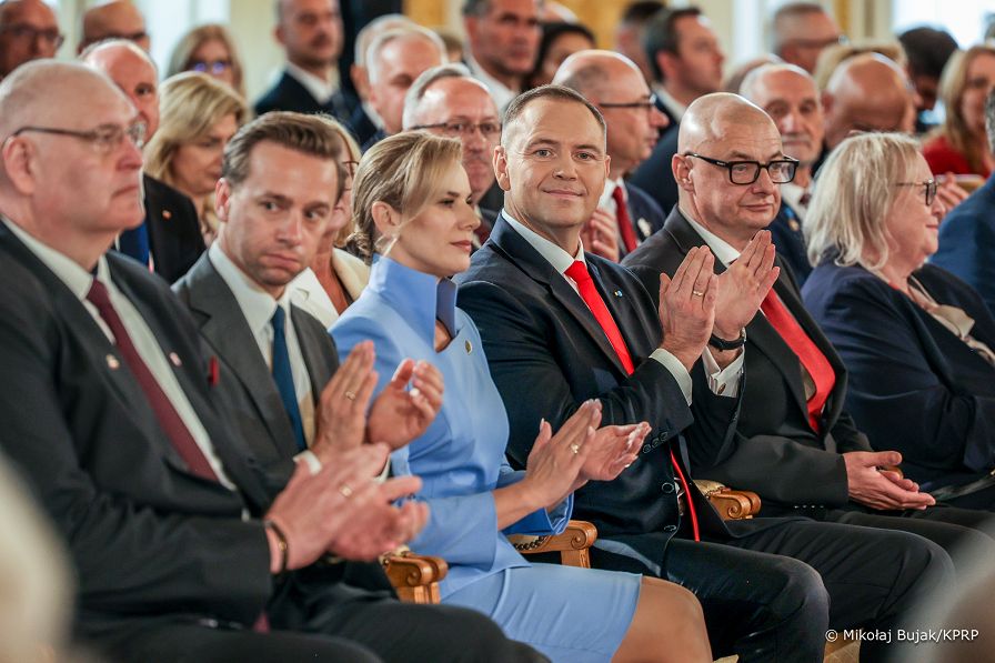 004_Prezydent_Karol_Nawrocki_Prezydentowa_Marta_Nawrocka_Zamek_Krolewski_20250806_MWB10442.jpg