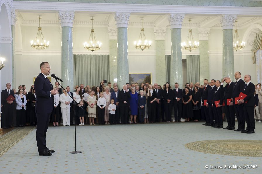30_Karol_Nawrocki_powolanieMinistrow_KPRP_20250807_LB_12686.jpg
