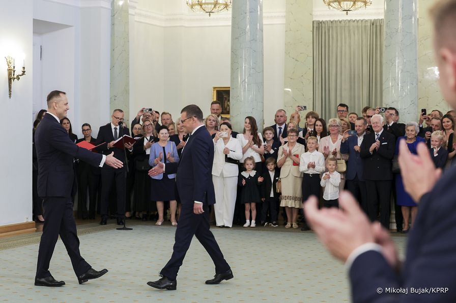 05_Karol_Nawrocki_powolanie_Ministrow_KPRP_20250807_MWB18426.jpg