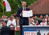 038_Karol_Nawrocki_podkarpackie_Kolbuszowa_Pomnik_08-08-2025_MWB19656.jpg.JPG