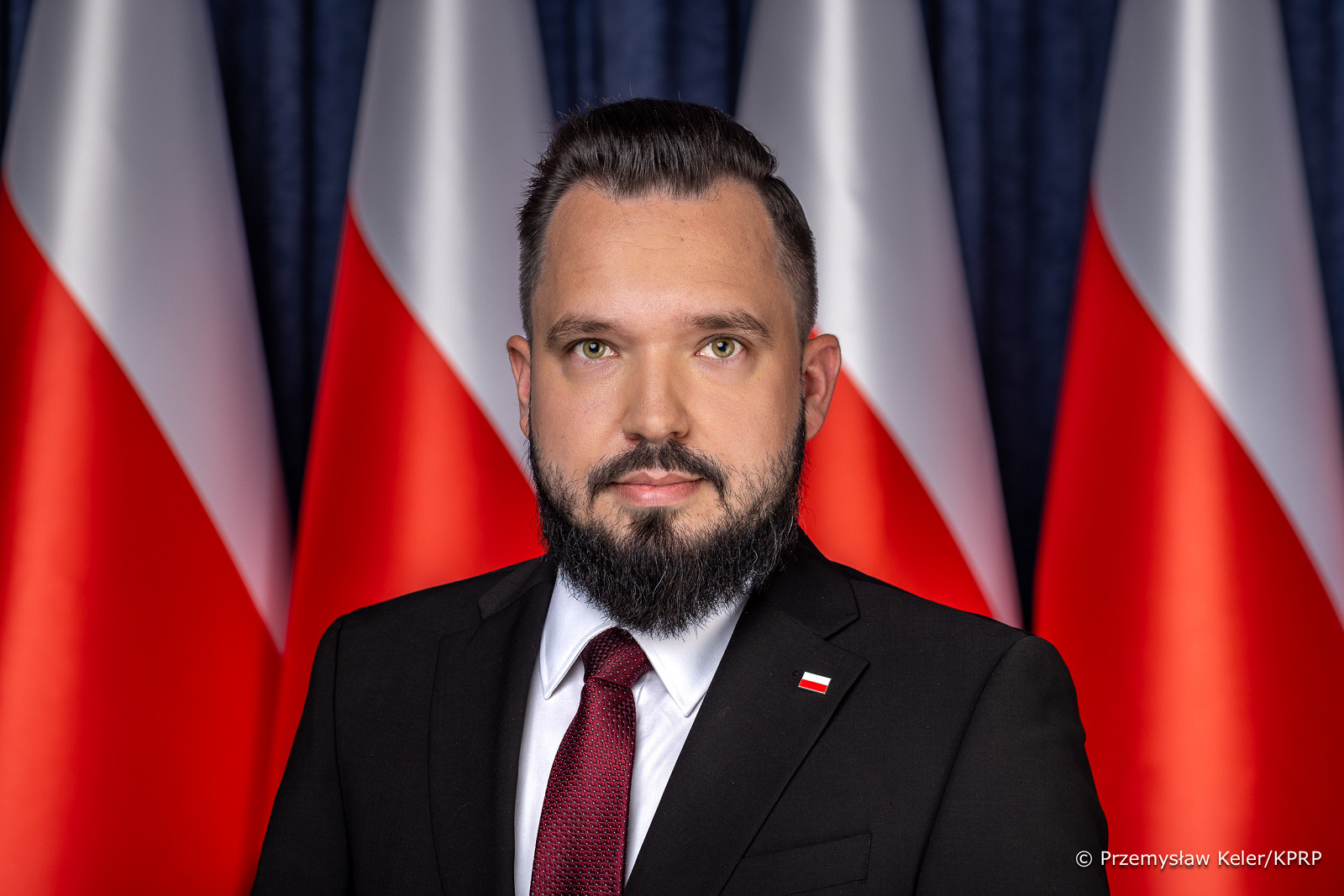 001_Minister_Jaroslaw_Debowski_20250807_Studio Session-105-1.jpg [813.34 KB]