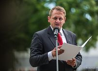 003_Minister_Mateusz_Kotecki_wieniec_Cmentarz_Ofiar_Terroru_Hitlerowskiego_Zaspa_20250901_MWB25357.jpg