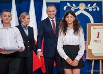 002_Para_Prezydencka_Szkola_Podstawowa_im_Jana_Pawla_II_Wolanow_rozpoczecie_roku_szkolnego_20250901_WhatsApp Image 2025-09-01 at 10.02.11.jpg