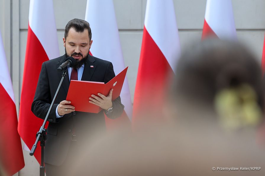 004_Minister_Jaroslaw_Debowski_spotkanie_finalisci_konkursu_Silni_Polska_20250910_PK2_0368.jpg