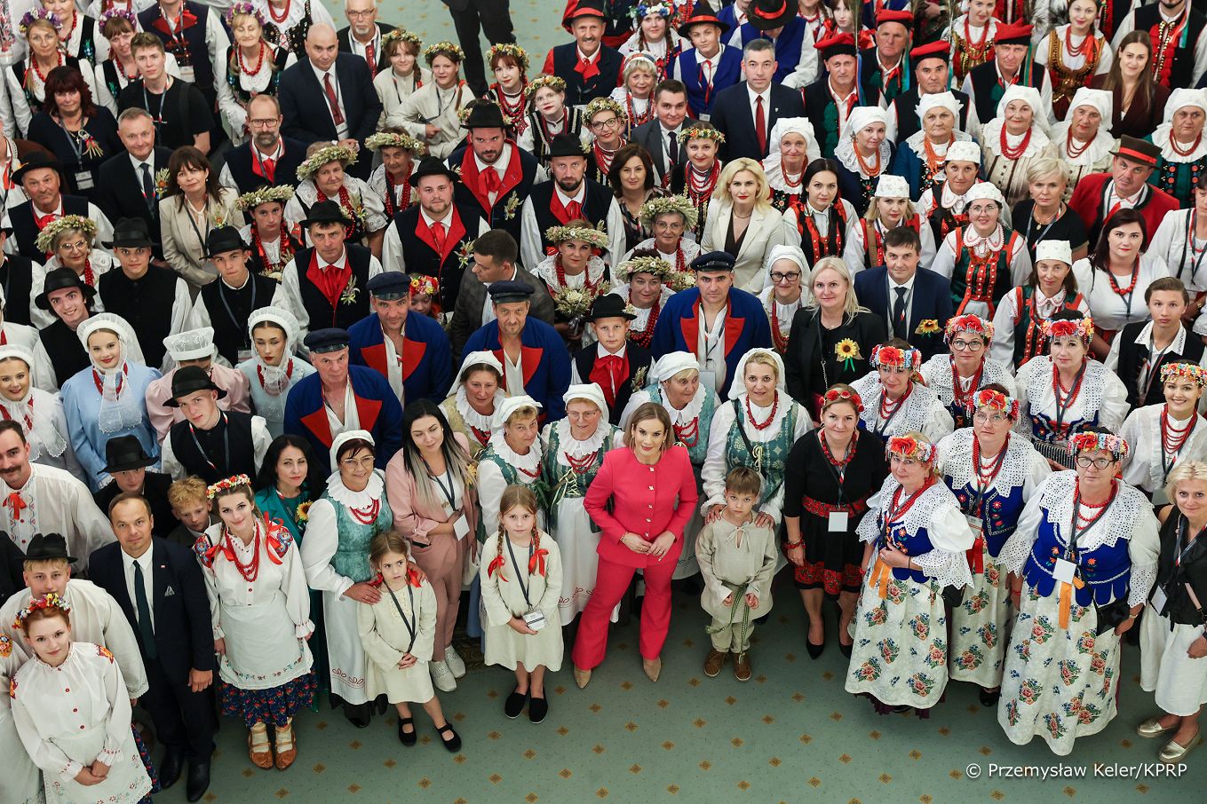 045_Prezydentowa_Marta_Nawrocka_konkurs_wiencowy_20250913_PK1_5990.jpg