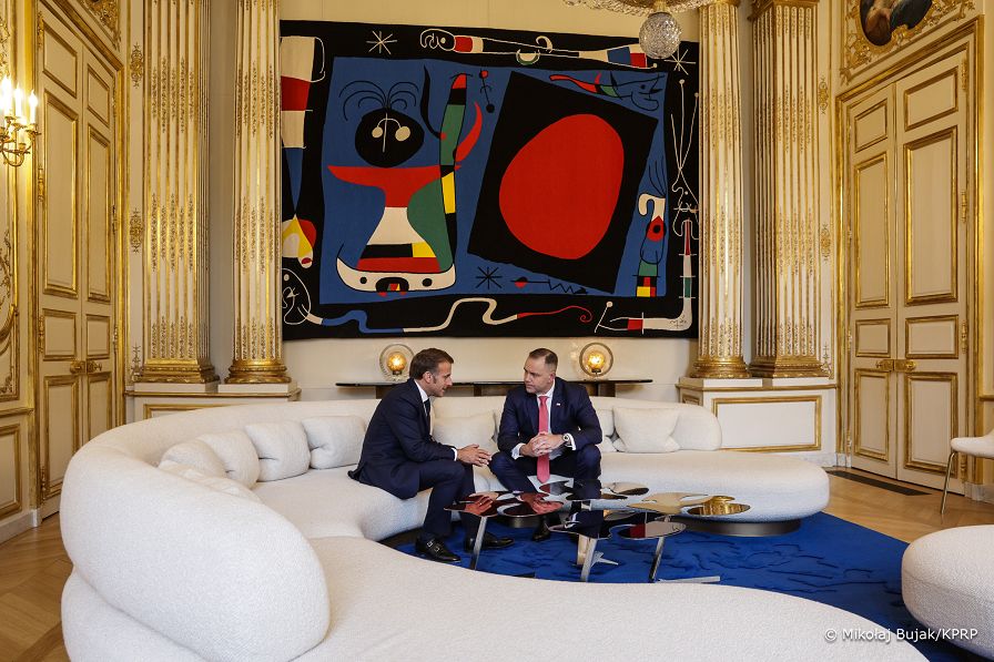 005_Prezydent_Karol_Nawrocki_wizyta_Francja_spotkanie_Emmanuel_Macron_20250916_MWB11887.jpg