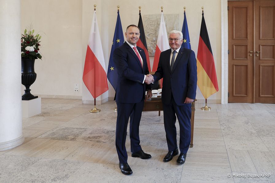12_Karol_Nawrocki_Frank_Walter_Steinmeier_Prezydent_Niemiec_Berlin_20250916_MWB18560.jpg