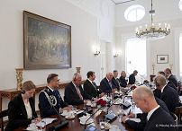 19_Karol_Nawrocki_Frank_Walter_Steinmeier_Prezydent_Niemiec_Berlin_20250916_MWB19116.jpg