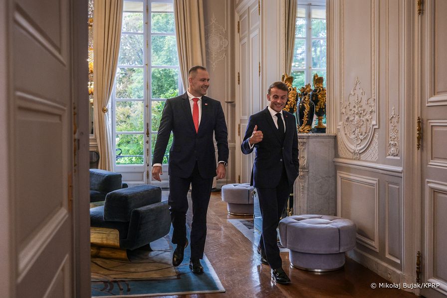 007_Prezydent_Karol_Nawrocki_wizyta_Francja_spotkanie_Emmanuel_Macron_20250916_MWB11981.jpg