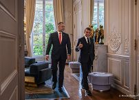 007_Prezydent_Karol_Nawrocki_wizyta_Francja_spotkanie_Emmanuel_Macron_20250916_MWB11981.jpg