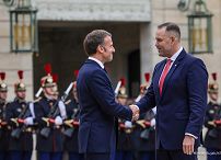 001_a_Prezydent_Karol_Nawrocki_wizyta_Francja_spotkanie_Emmanuel_Macron_20250916_MWB25032.jpg