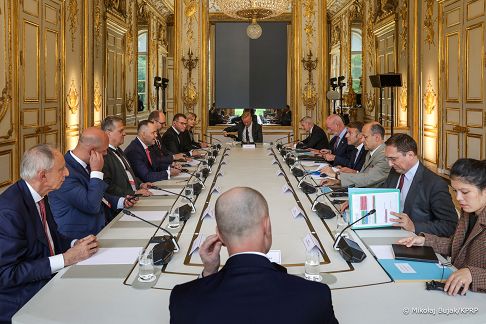 004_Prezydent_Karol_Nawrocki_wizyta_Francja_spotkanie_Emmanuel_Macron_20250916_MWB11864.jpg