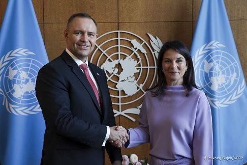 31_Karol_Nawrocki_Annalena_Baerbock_ONZ_Nowy_Jork_20250923_MWB15877.jpg