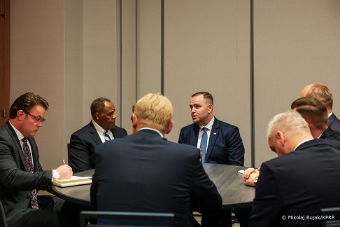 002_Prezydent_Karol_Nawrocki_80_Sesja_Zgromadzenia_ONZ_spotkanie_Prezes_Lockheed_Martin_International_Michael_Williamson_20250923_MWB23567.jpg