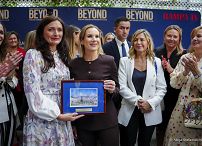 26_Marta_Nawrocka_z_przedstawicielkami_BEYOND_Polish_American_Women’s_Club_20250922_DSC05479.jpg
