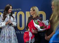 21_Marta_Nawrocka_z_przedstawicielkami_BEYOND_Polish_American_Women’s_Club_20250922_DSC05040.jpg