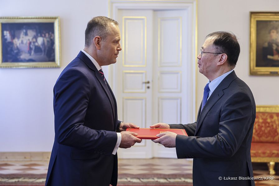 35_Karol_Nawrocki_Lu_Shan_Ambasador_Chińskiej_Republiki_Ludowej_listy_uwierzytelnijace_20250926_LB_10163.jpg