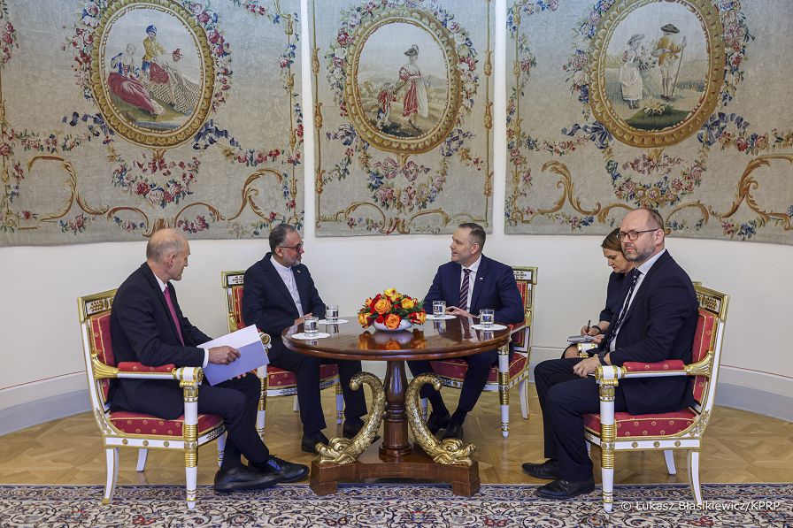 18_Karol_Nawrocki_Eisa_Kameli_Ambasador_Islamskiej_Republiki_Iranu_listy_uwierzytelnijace_20250926_LB_19713.jpg