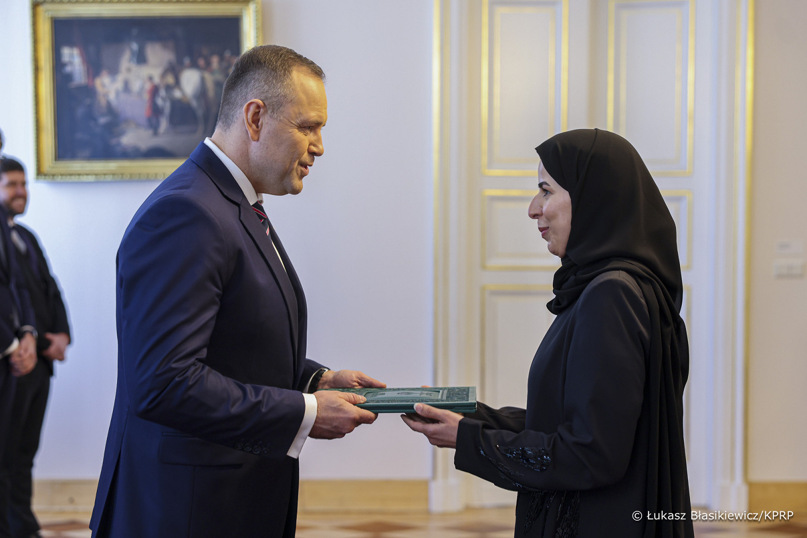 05_Karol_Nawrocki_Enass_Ahmad_Alshahwan_Ambasador_Krolestwa_Arabii_Saudyjskiej_listy_uwierzytelnijace_20250926_LB_19204.jpg [399.85 KB]