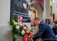 012_Minister_Adam_Andruszkiewicz_Ksiądz_Jarosław_Wąsowicz_uroczystość odsłonięcia tablicy z „Sercem dla Inki” upamiętniającej Danutę Siedzikównę _28-09-2025_LB_24032.jpg.JPG