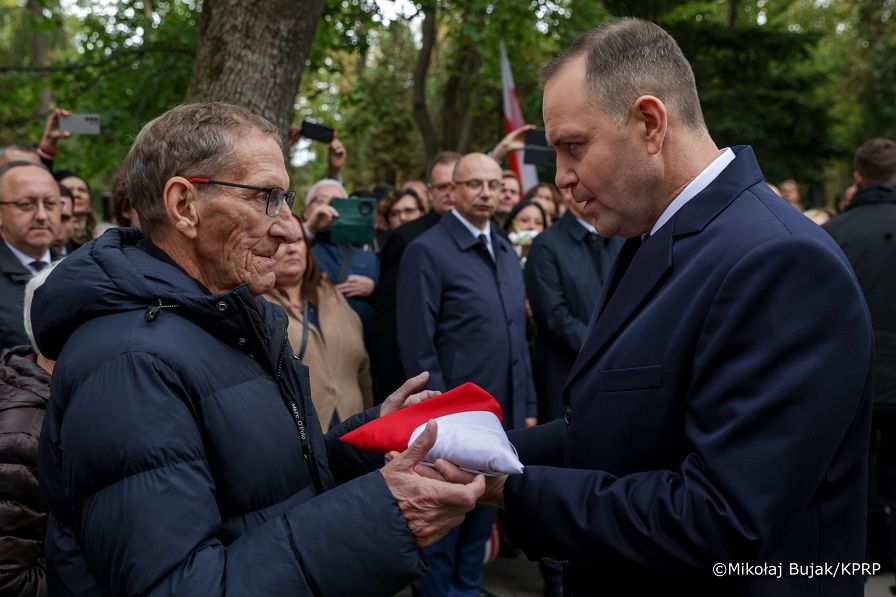 016_Prezydent_Karol_Nawrocki_pogrzeb_Sergiusz_Piasecki_29-09-2025_MWB24159.jpg.JPG