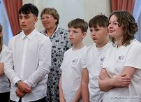 005_Minister_Agnieszka_Jędrzak_spotkanie_uczniowie_szkoły_Edynburg_29-09-2025_PK2_9153.jpg.JPG