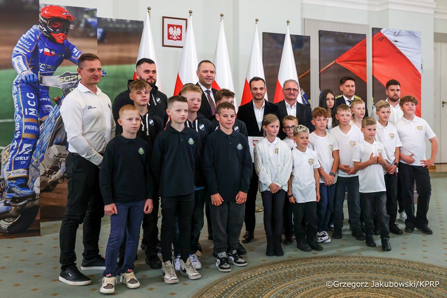 013_Prezydent_Karol_Nawrocki_Spotkanie_Bartosz_Zmarzlik_30-09-2025_GJA_5928.jpg.JPG