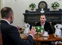 002_Prezydent_Karol_Nawrocki_Spotkanie_Bartosz_Zmarzlik_30-09-2025_MWB25382.jpg.JPG