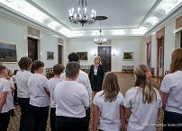 006_Minister_Agnieszka_Jędrzak_spotkanie_uczniowie_szkoły_Edynburg_29-09-2025_PK1_8865.jpg.JPG