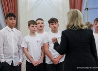 007_Minister_Agnieszka_Jędrzak_spotkanie_uczniowie_szkoły_Edynburg_29-09-2025_PK2_9112.jpg.JPG
