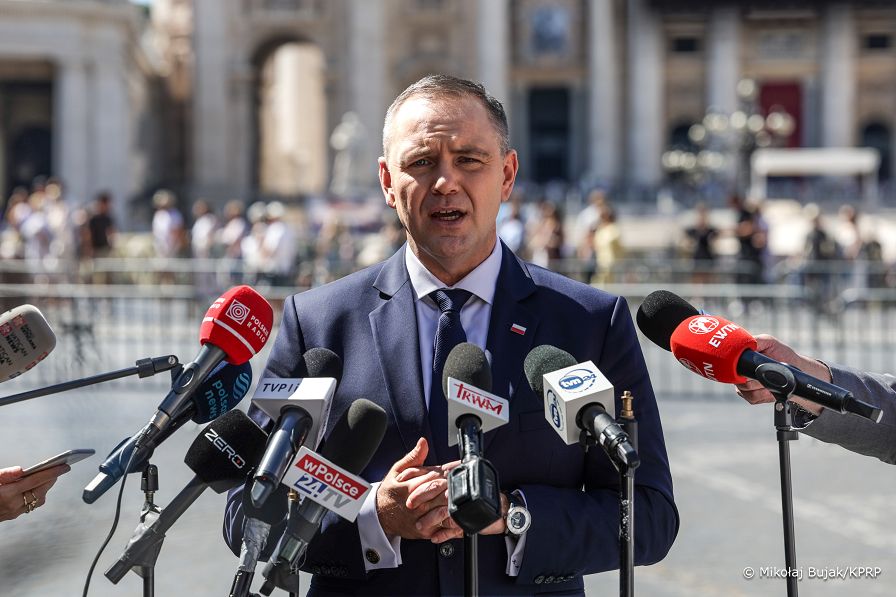 003_Prezydent_Karol_Nawrocki_wypowiedz_dla_mediow_20250905_MWB20385.jpg